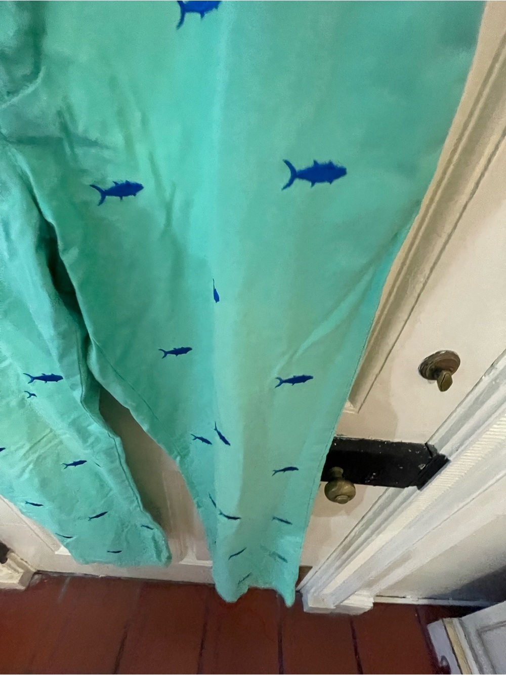 Vineyard Vines Mint Green Chino Pants with Blue Fish Embroidery - Picture 3 of 6